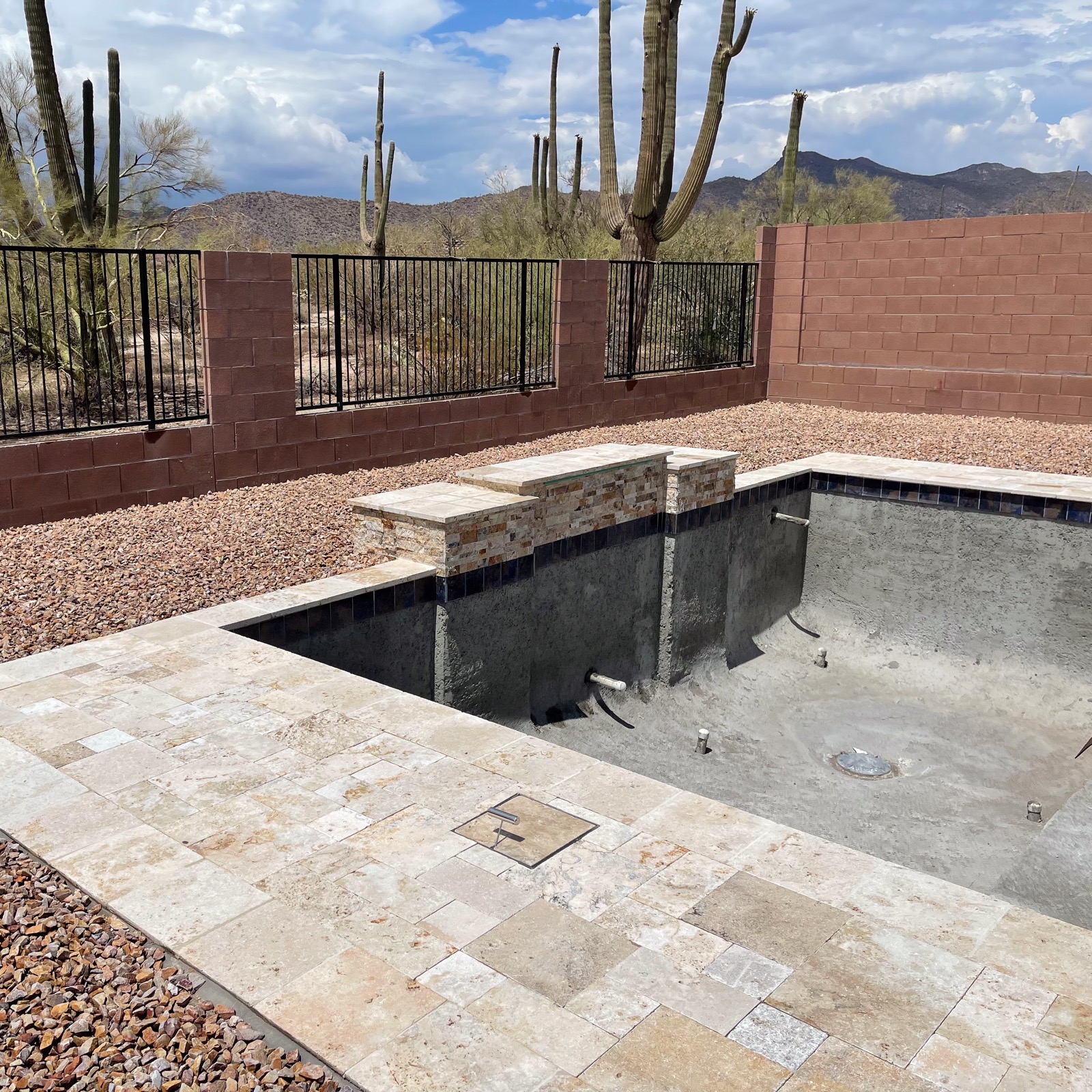 Desert landscape hardscape installation